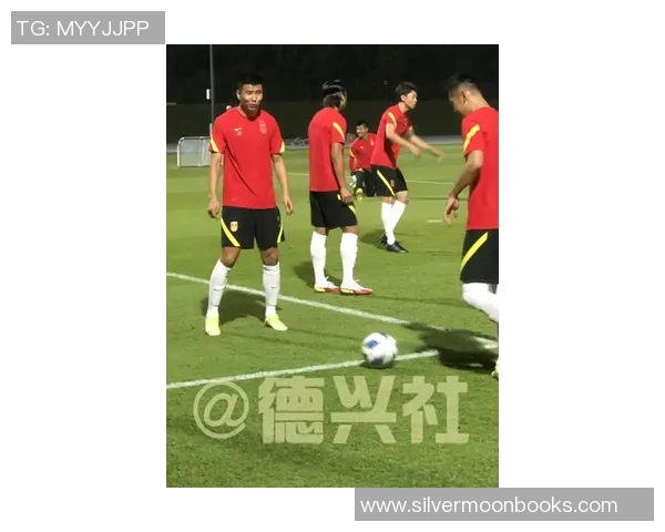 足球明星谢栩的成长历程与辉煌成就全解析